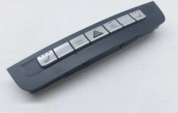 Mercedes-Benz CLA C117 X117 W117 Seat heating switch A2469058002