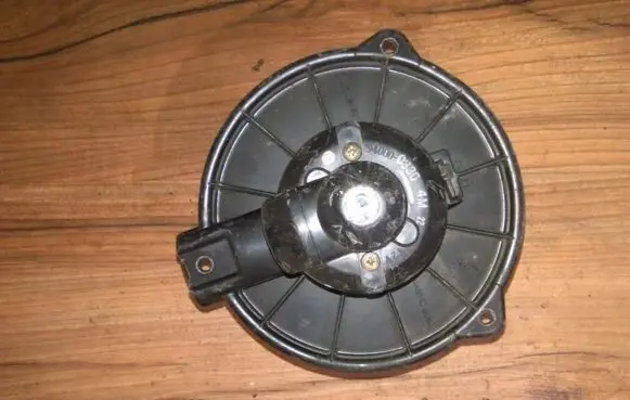 Mitsubishi Galant Heater fan/blower 1940000330 194000-0330