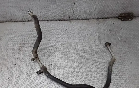 Air conditioning (A/C) pipe/hose