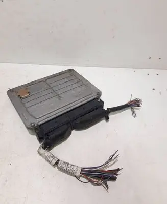 Skoda Fabia Mk1 (6Y) Engine control unit/module 047906033D 5WP4420108 3PBSJ33