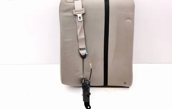 Mazda CX-7 Rear seat 