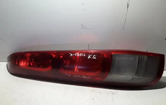 Nissan X-Trail T30 Rear/tail lights