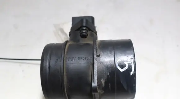 Volkswagen PASSAT B5.5 Mass air flow meter 0281002461