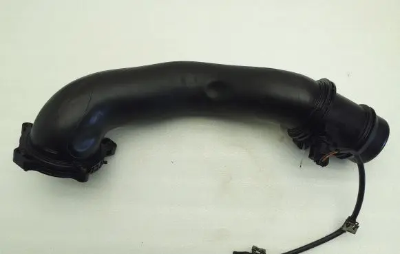 Mercedes-Benz E W212 Intercooler hose/pipe A6510903637