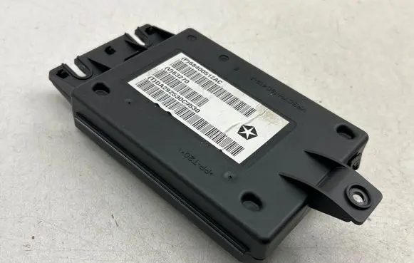 Dodge Charger Climate control unit 68400512AC DA292530C0530 63270