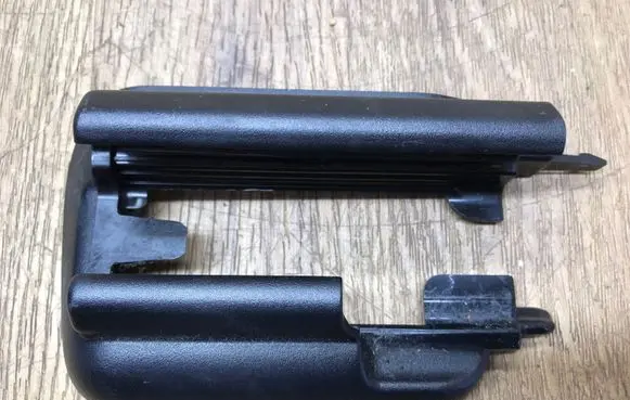 Mercedes-Benz GLC X253 C253 Front driver seat rail trim A2539190300