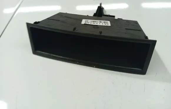 Peugeot 207 Glove box 9658919577