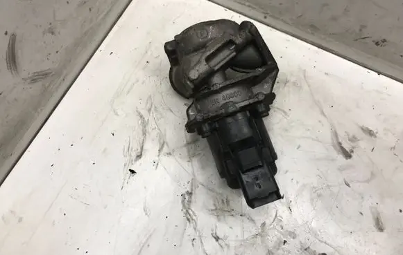 Mazda 3 I EGR valve 9649358780