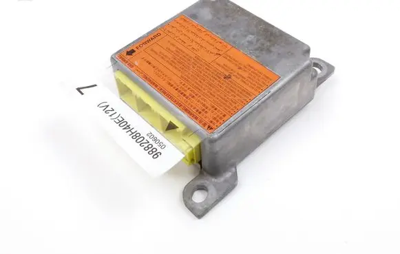 Nissan X-Trail T30 Airbag control unit/module 988208H40E