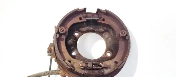 Hyundai Trajet Handbrake/parking brake pads 