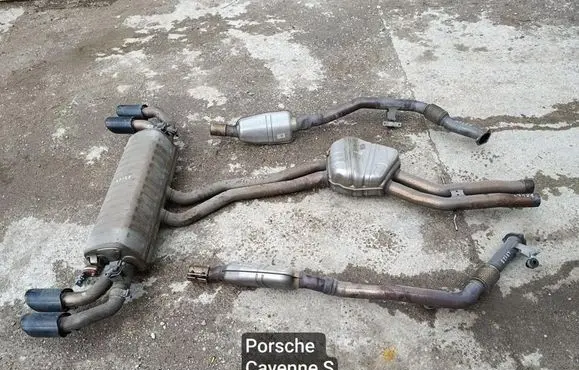 Porsche Cayenne (9Y0 9Y3) Muffler/silencer 4M0253211S