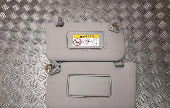 Nissan X-Trail T32 Sun visor 