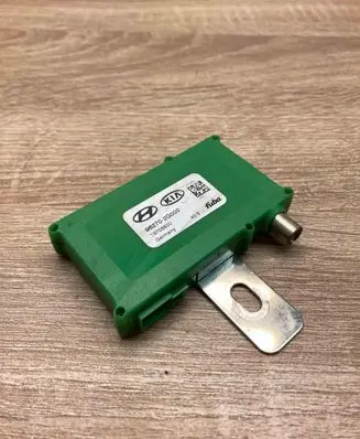 KIA Magentis Aerial antenna amplifier 962702G000