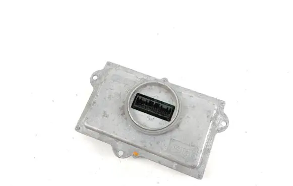 Cadillac Escalade LED ballast control module 90051949 8879000671 BAY15FLD