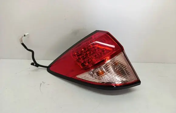 Honda HR-V Rear/tail lights 18335