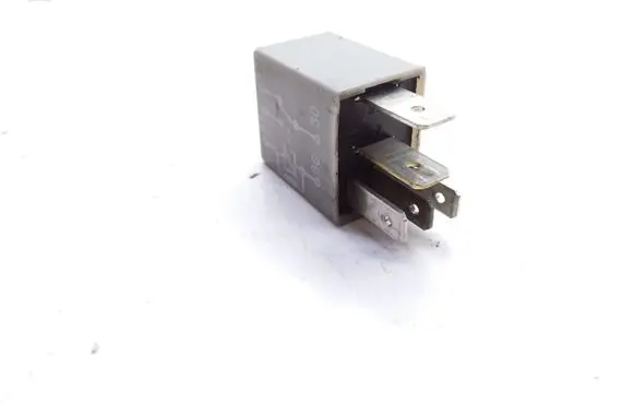 Mercedes-Benz Vito Viano W638 Other relay A0055451005