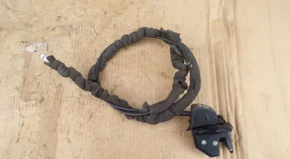 Renault Master III Rear door lock
