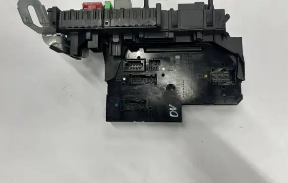Mercedes-Benz E W212 SAM control unit a2129001606