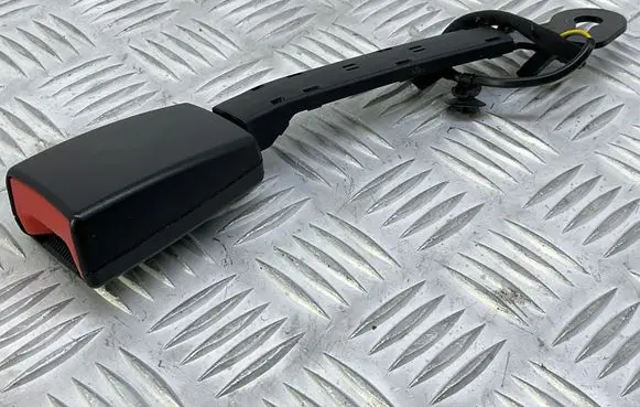 Volkswagen Golf VII Front seatbelt buckle 5G4857755