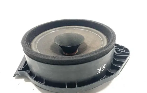 Chevrolet Volt I Rear door speaker