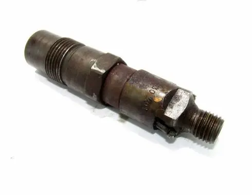 Volkswagen Polo II 86C 2F Fuel injector 031130201A