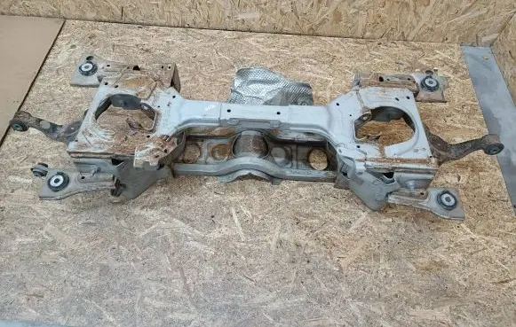 Citroen DS7 Crossback Rear subframe 9841212780 0000046