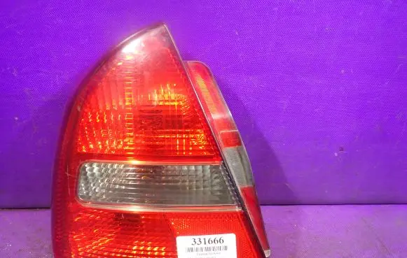 Mitsubishi Carisma Rear/tail lights 151085