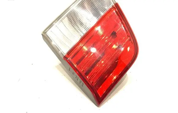 Toyota Avensis T270 Rear/tail lights