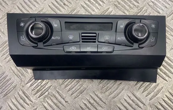 Audi A5 8T 8F Climate control unit 8T2820043N
