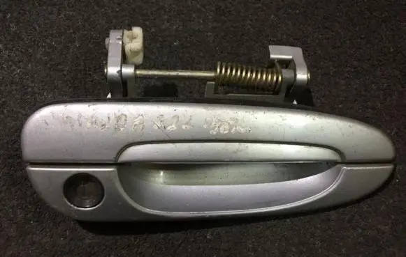 Mazda 626 Front door exterior handle