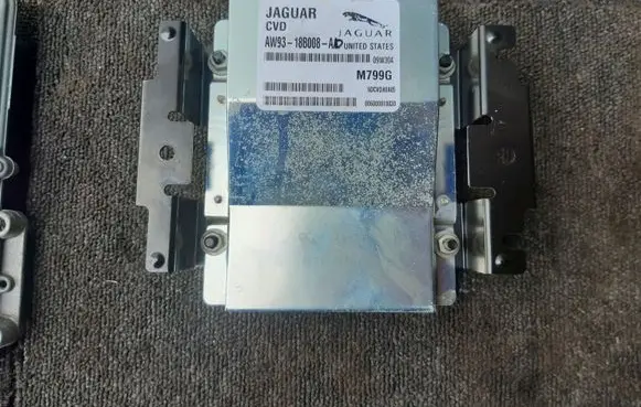 Jaguar XJ X351 Other control units/modules AW9318B008AA