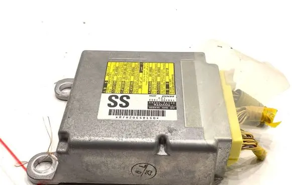 Lexus RX III Airbag deployment crash/impact sensor 8917048380