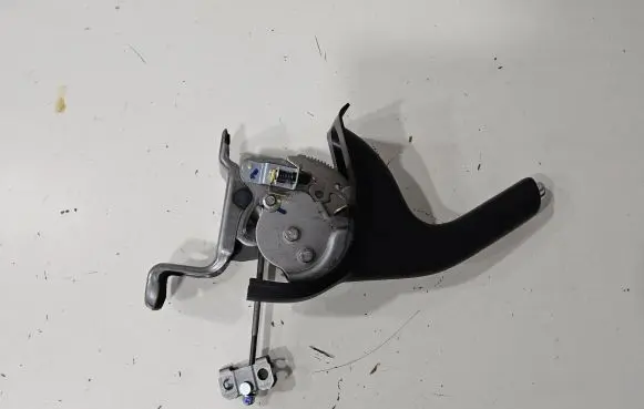 Suzuki Grand Vitara II Hand brake release handle 54100-65J10 5410065J10