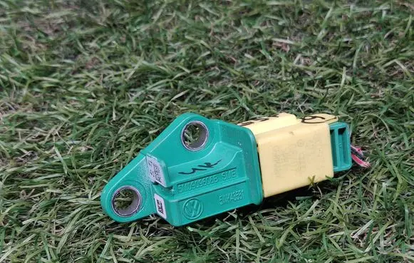 Airbag deployment crash/impact sensor