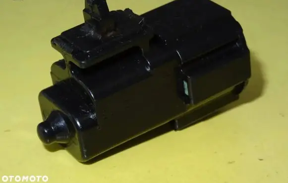 Nissan Almera Tino Outside/exterior temperature sensor 2X03
