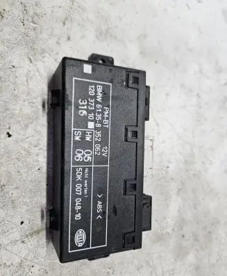 BMW 7 E38 Door control unit/module 61358352062 12037310