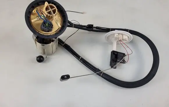 Volvo XC90 In-tank fuel pump 8621966