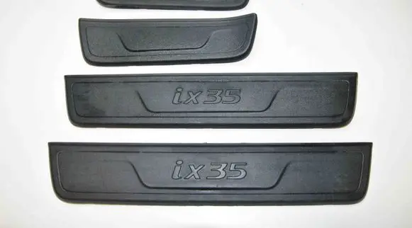 Hyundai ix35 sill trim set (inner) 858832Y100 858792Y000
