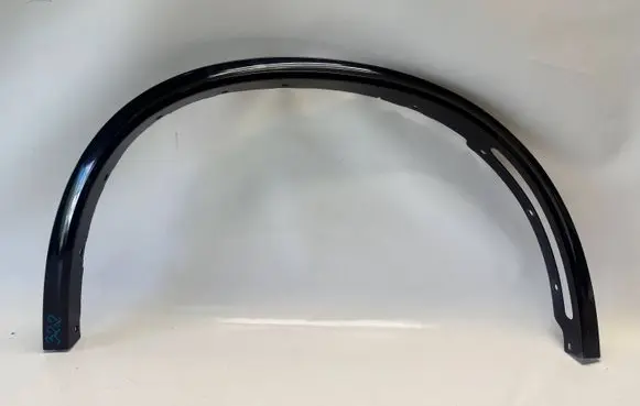 BMW X5 F15 Front arch trim 7326054