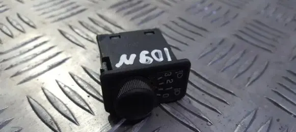 Headlight level height control switch