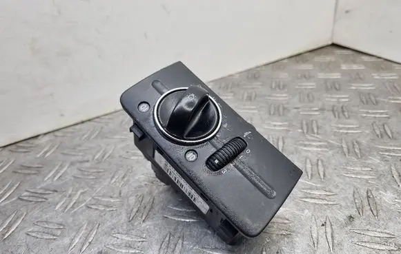 Mercedes-Benz E W211 Light switch 2115450304