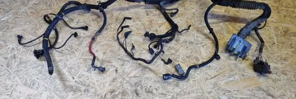Volvo S70 V70 V70 XC Engine installation wiring loom 9456909