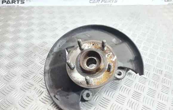 Opel Insignia A Front wheel hub spindle knuckle