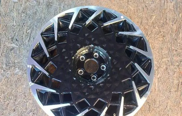 R20 alloy rim