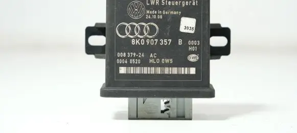 Audi A4 S4 B8 8K Light module LCM 8K0907357B