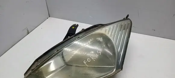 Ford Focus Headlight/headlamp