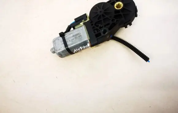 Honda Accord Seat adjustment motor 0390201981