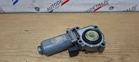 BMW X5 E70 Gearbox-reducer motor 0130008507