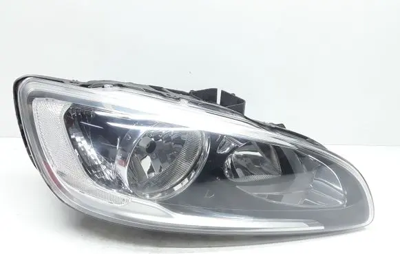 Volvo V60 Headlight/headlamp 31420118