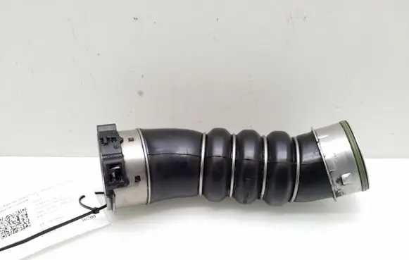 BMW 1 E81 E87 Intercooler hose/pipe 7797480 11279410